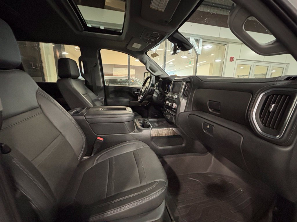 Used 2021 GMC Sierra 3500 Denali w/ Denali Ultimate Package AWD/4WD image 14