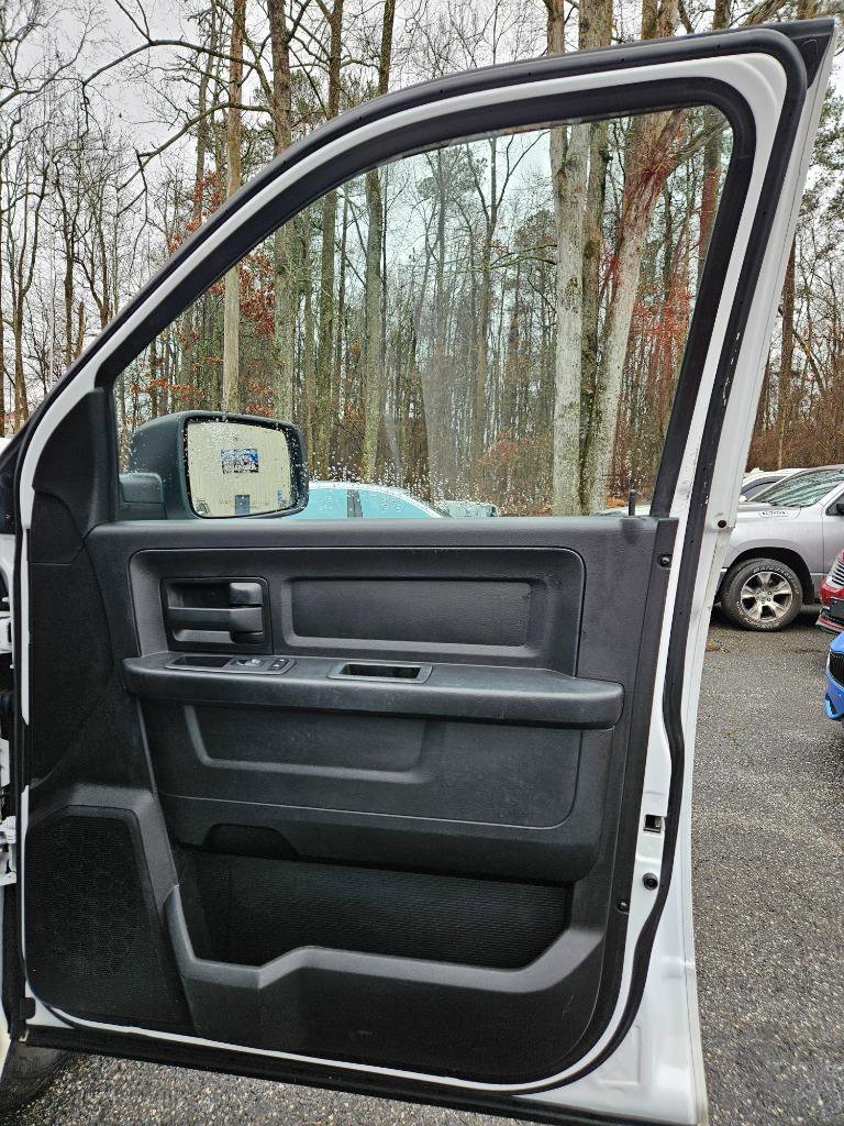 Used 2019 RAM 1500 Tradesman w/ Tradesman SXT Package image 34