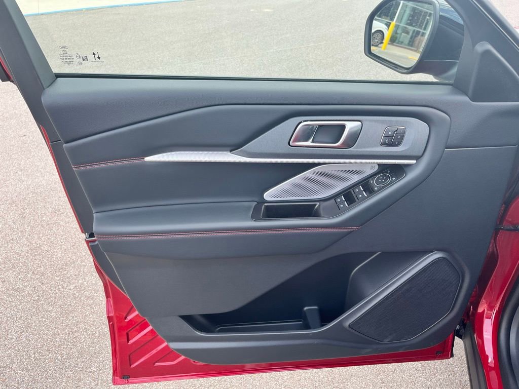 New 2026 Ford Explorer ST image 11