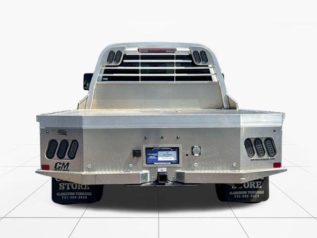 Used 2024 GMC Sierra 3500 Pro AWD/4WD image 4