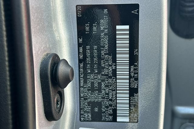 Certified 2020 Toyota Highlander XLE FWD image 36