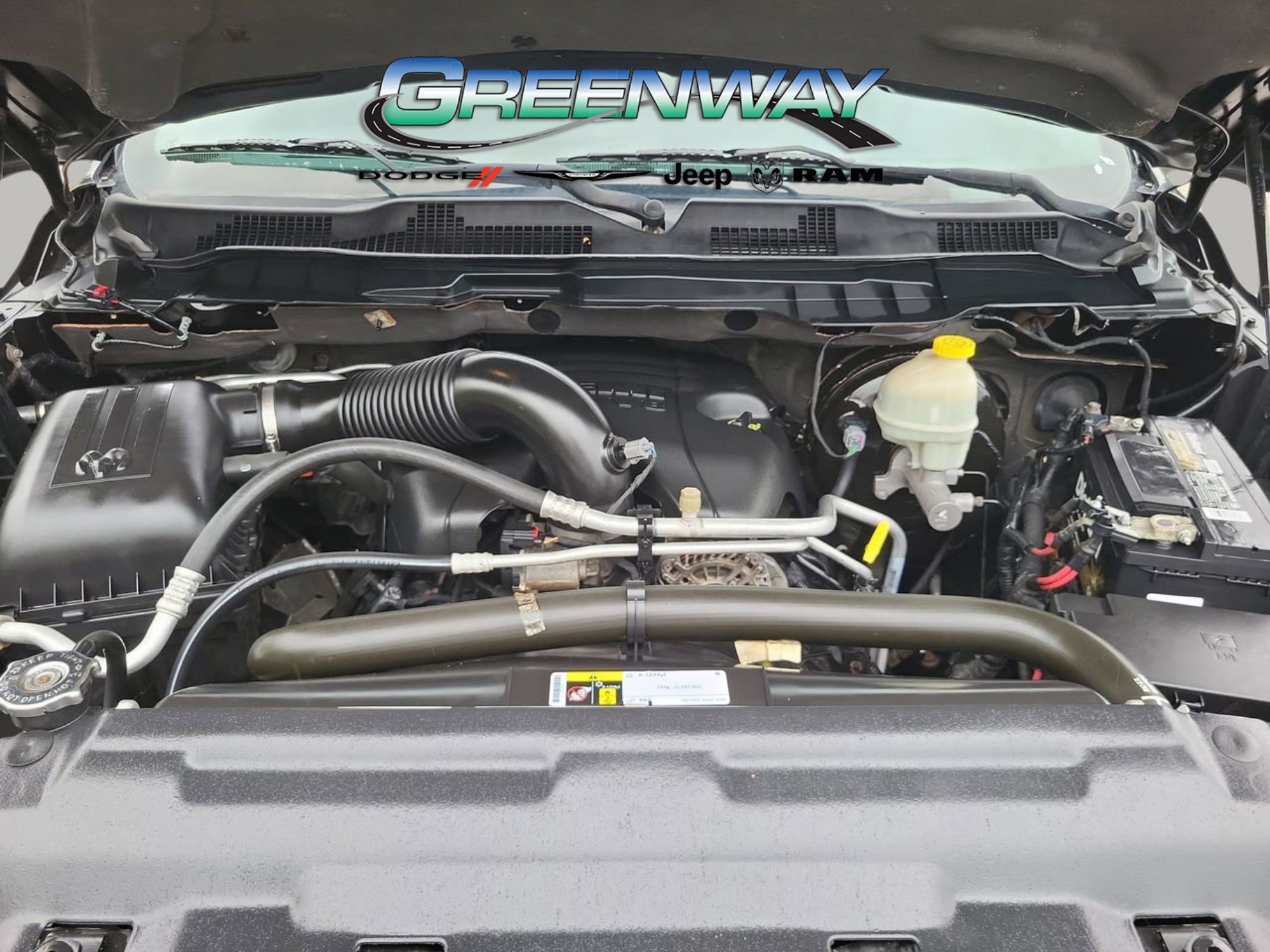 Used 2015 RAM 1500 Sport w/ Convenience Group AWD/4WD image 8