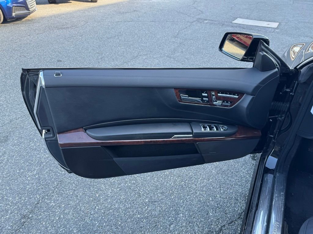 Used 2012 Mercedes-Benz CL 550 4MATIC image 10