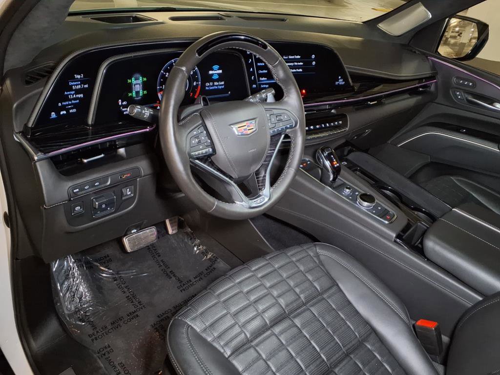 Used 2023 Cadillac Escalade V image 4