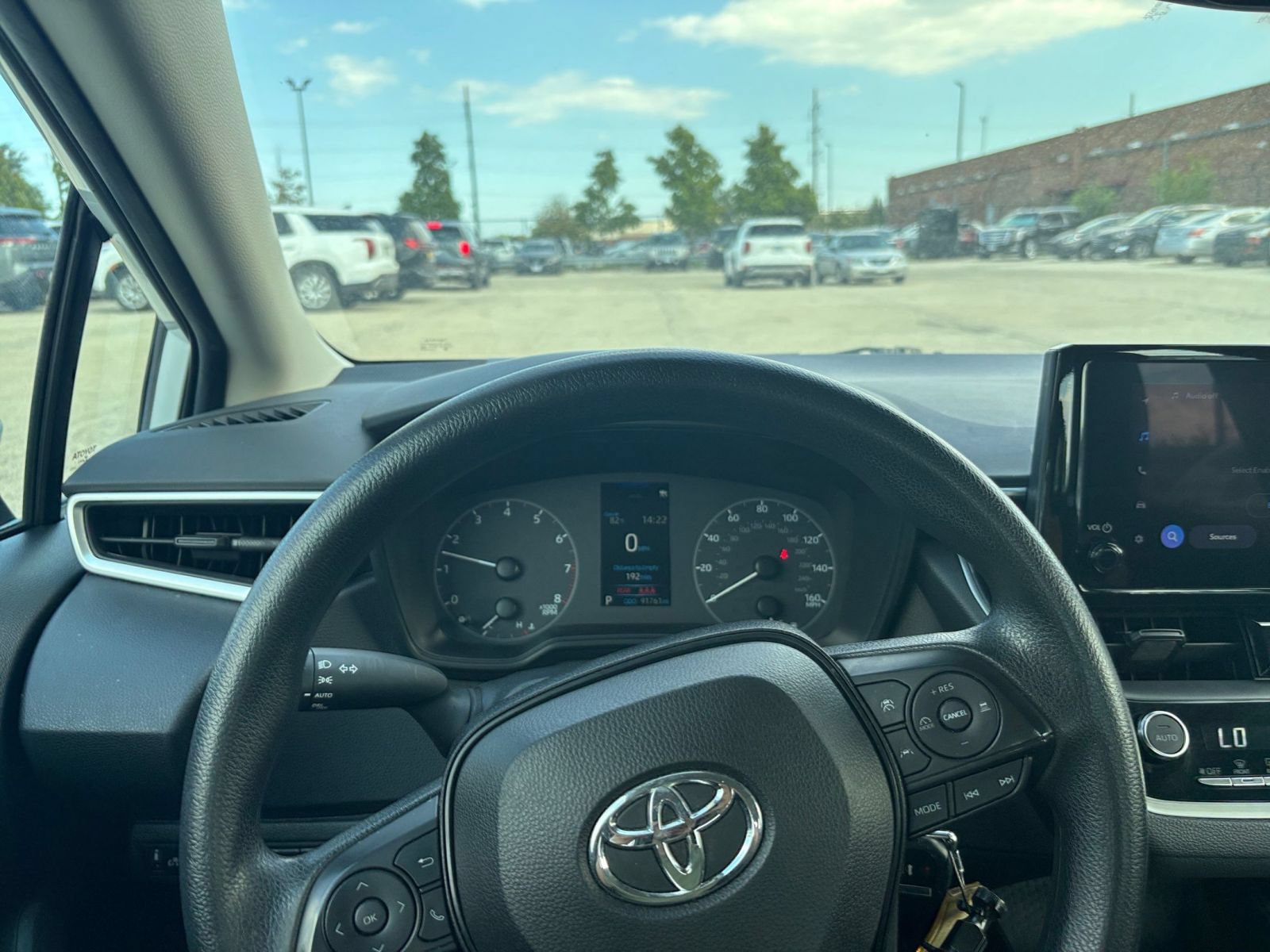 Used 2023 Toyota Corolla LE FWD image 31