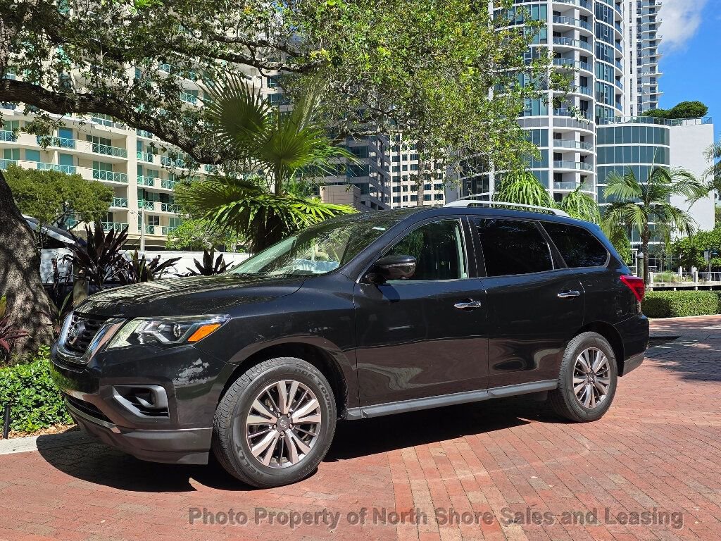 Used 2019 Nissan Pathfinder SL image 56