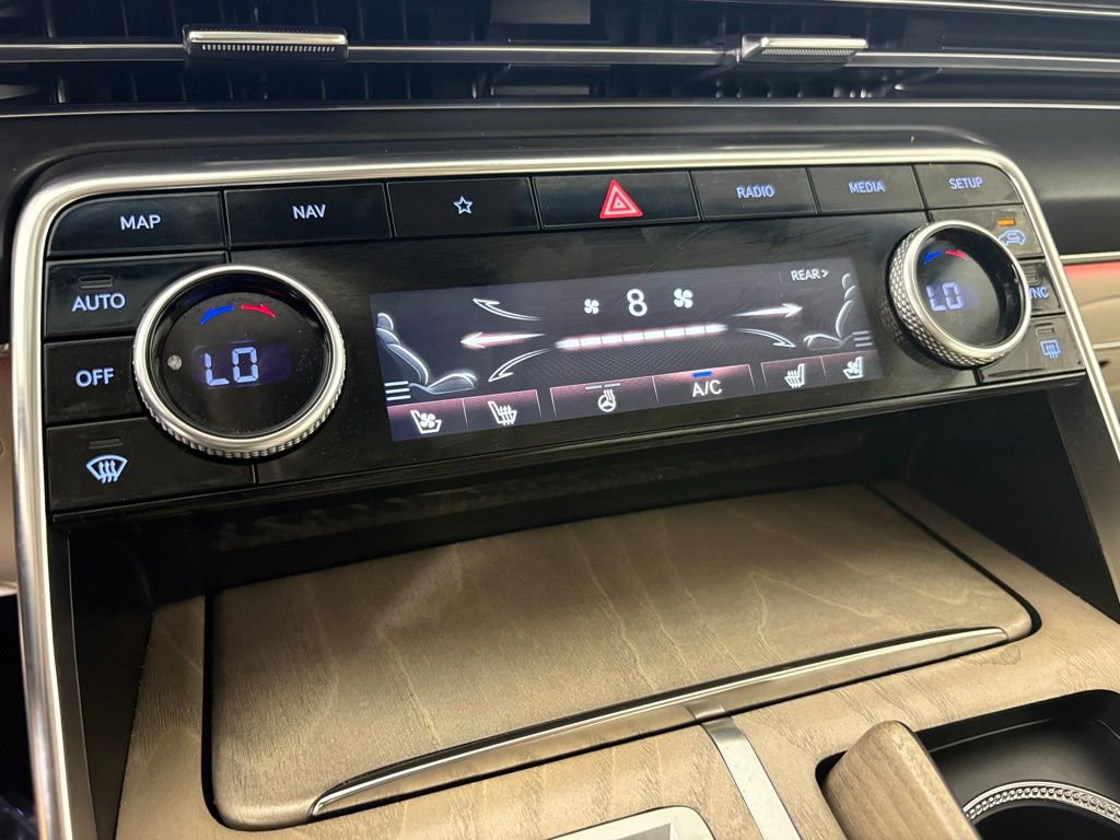 Used 2024 Genesis GV80 3.5T image 32