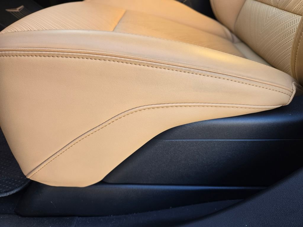 New 2025 Cadillac Escalade IQ Luxury 2 w/ LPO, Etrunk Organizer Package image 14