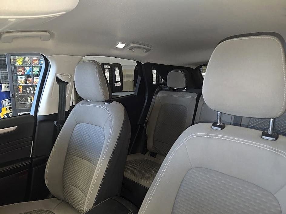 Used 2022 Ford Escape SE w/ Convenience Package image 20