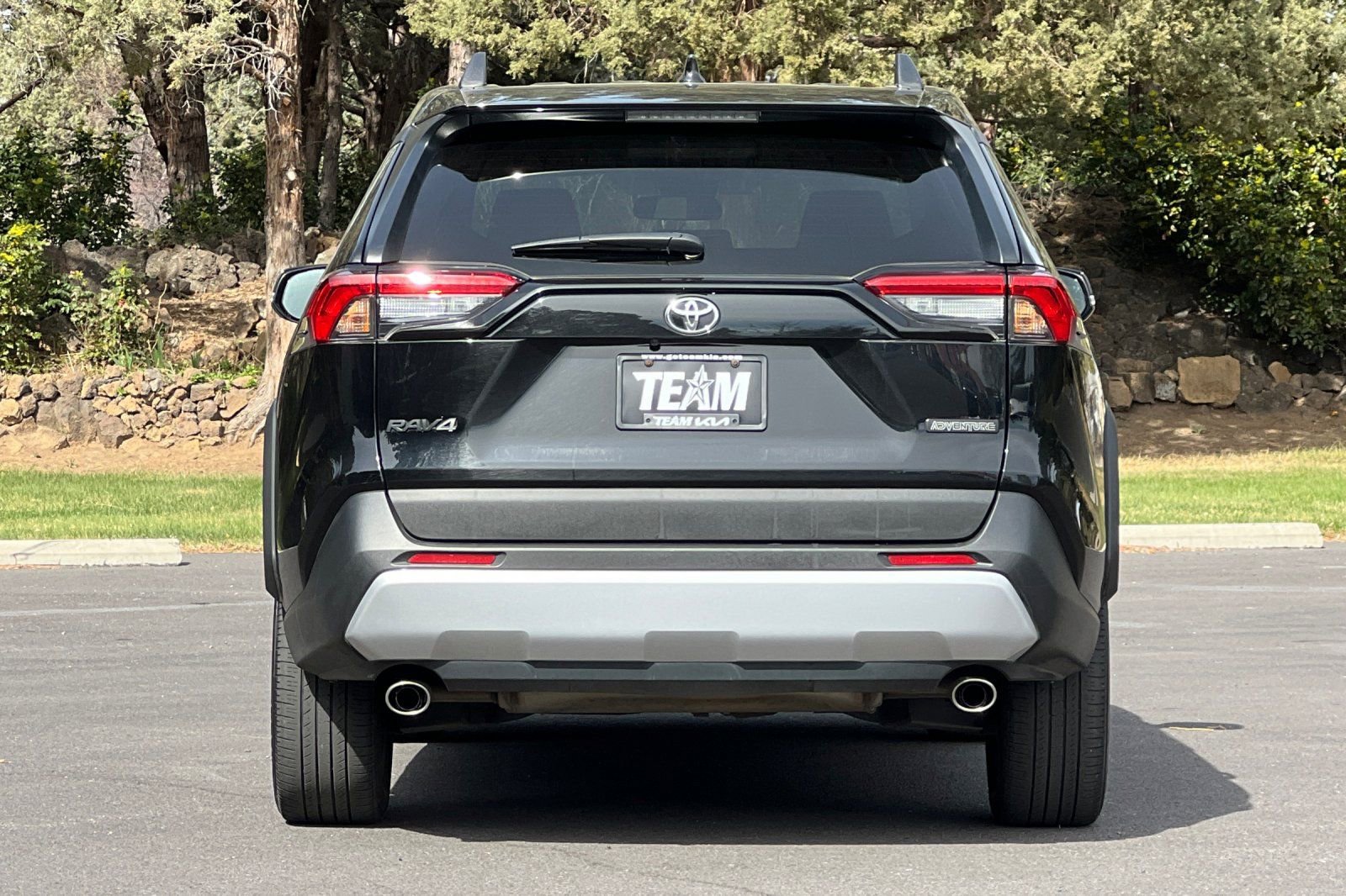 Used 2024 Toyota RAV4 Adventure image 5