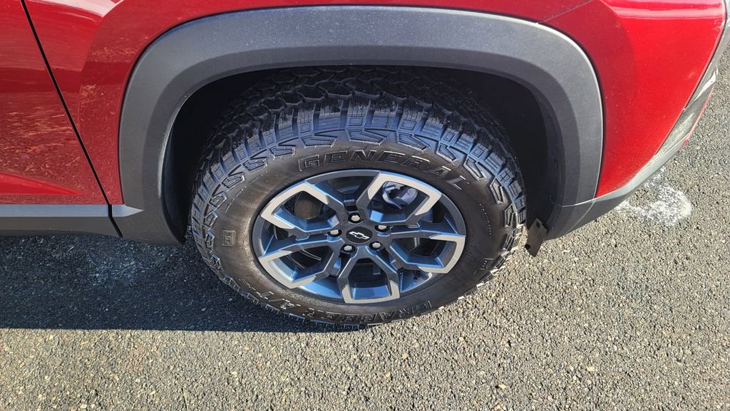 New 2026 Chevrolet Equinox ACTIV w/ Convenience Package III image 15