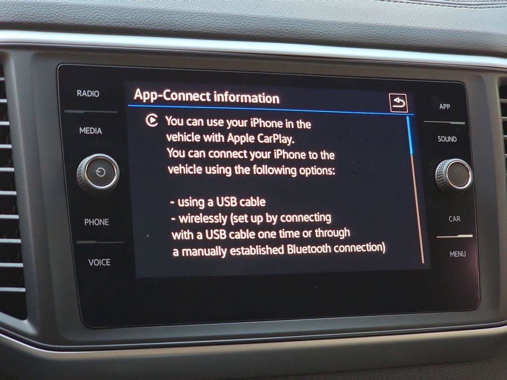 Used 2021 Volkswagen Atlas Cross Sport SE image 21