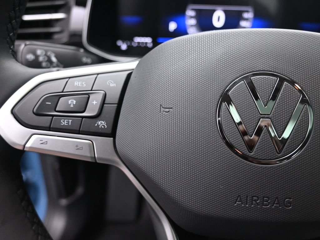 New 2026 Volkswagen Jetta SE FWD image 15