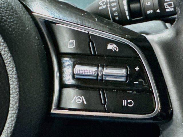 Certified 2024 Kia Seltos EX AWD/4WD image 10