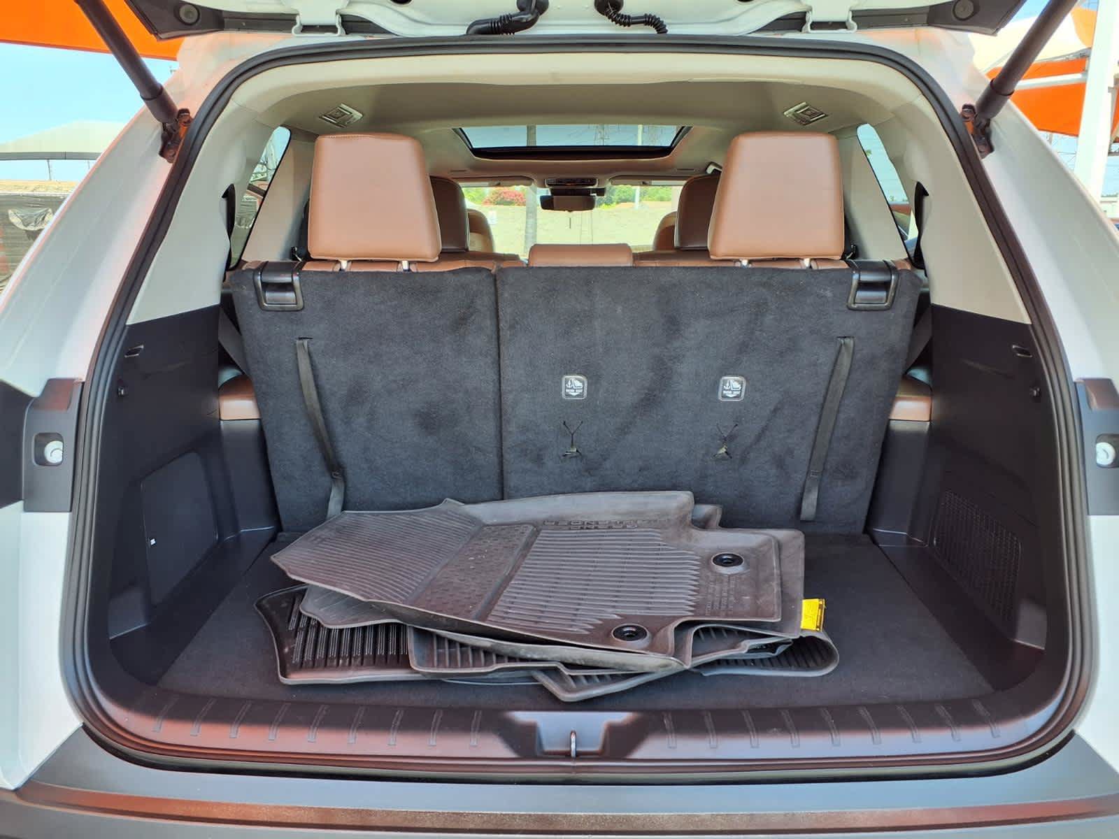 Certified 2024 Toyota Grand Highlander AWD image 9