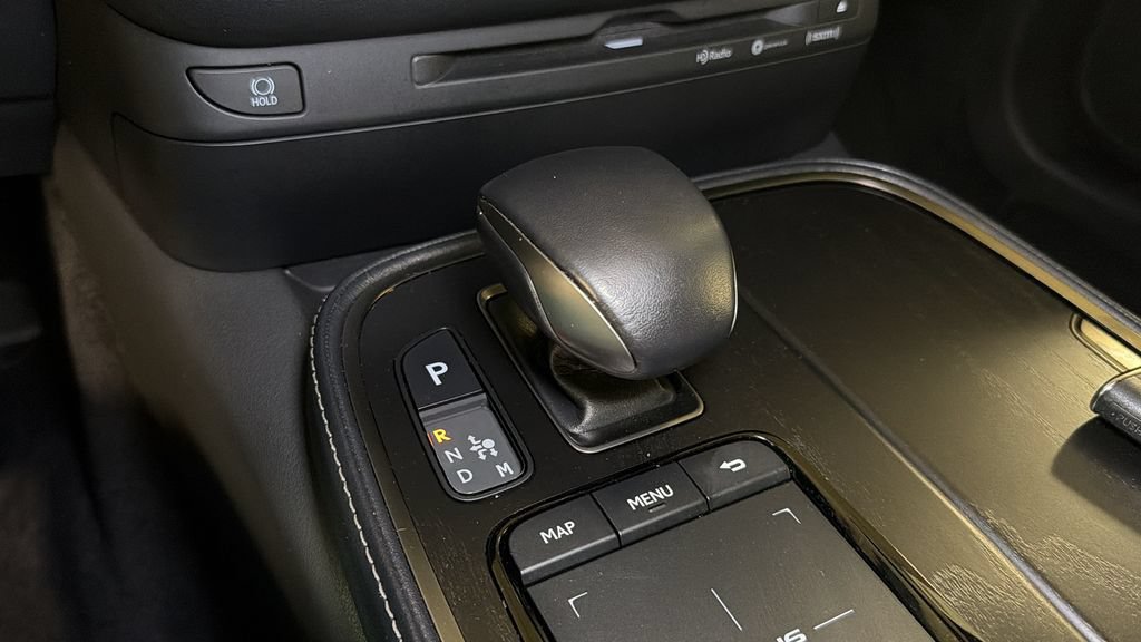 Certified 2021 Lexus LS 500 AWD w/ Accessory Package (Z1) image 28