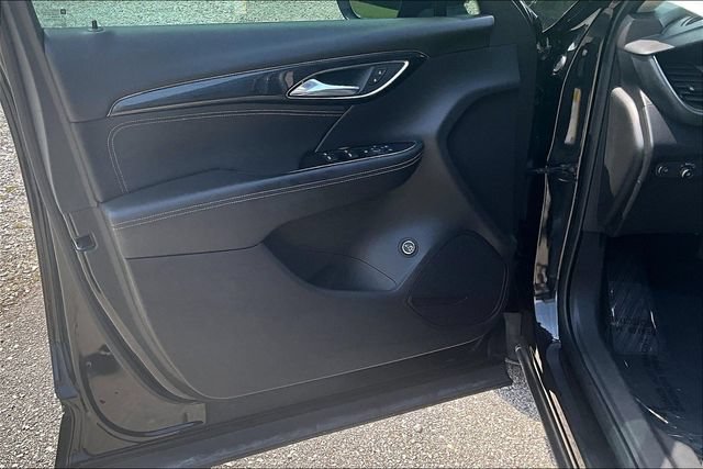 Used 2021 Buick Envision Preferred FWD image 21
