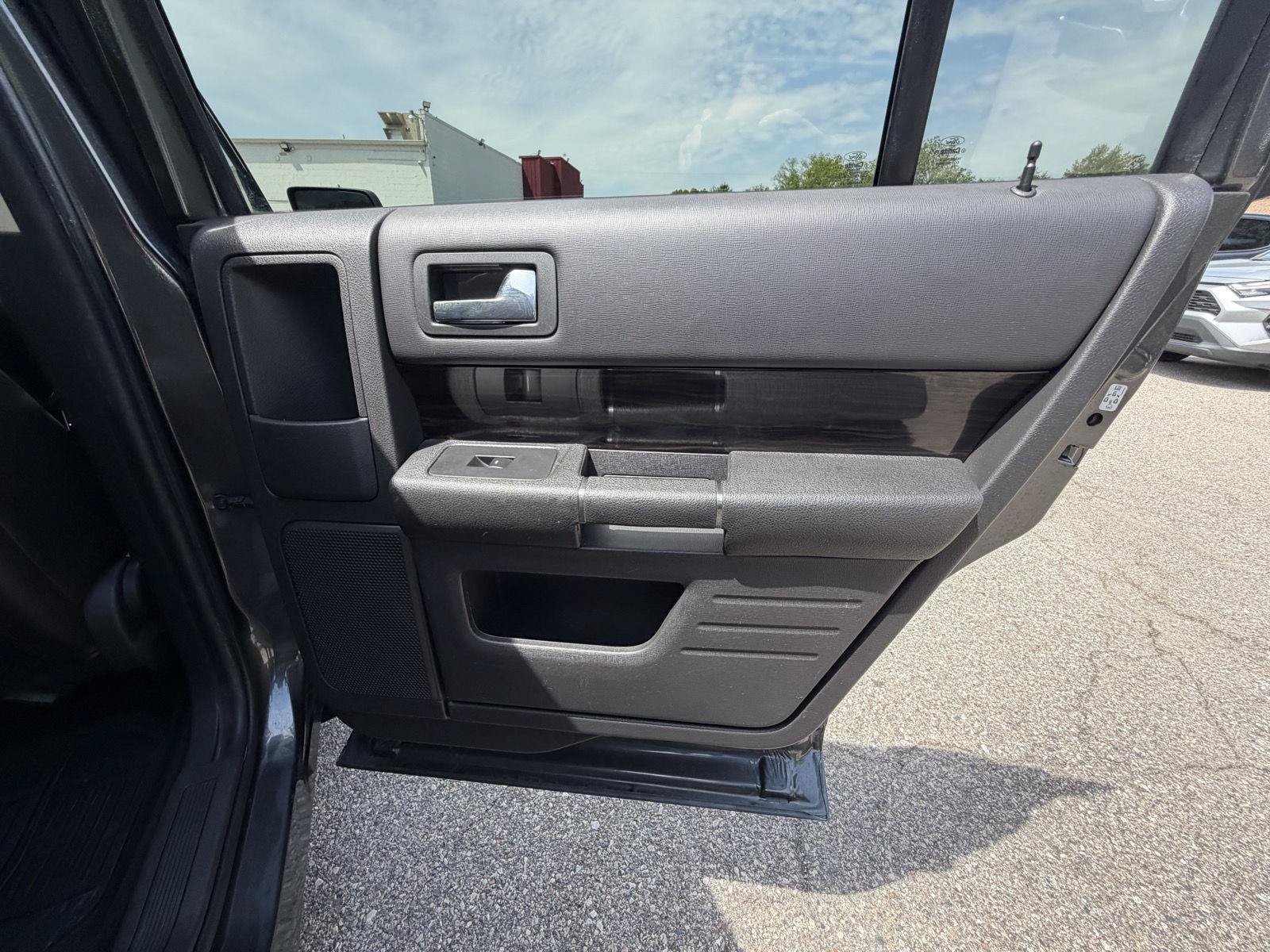 Used 2019 Ford Flex SEL w/ Equipment Group 202A AWD/4WD image 30