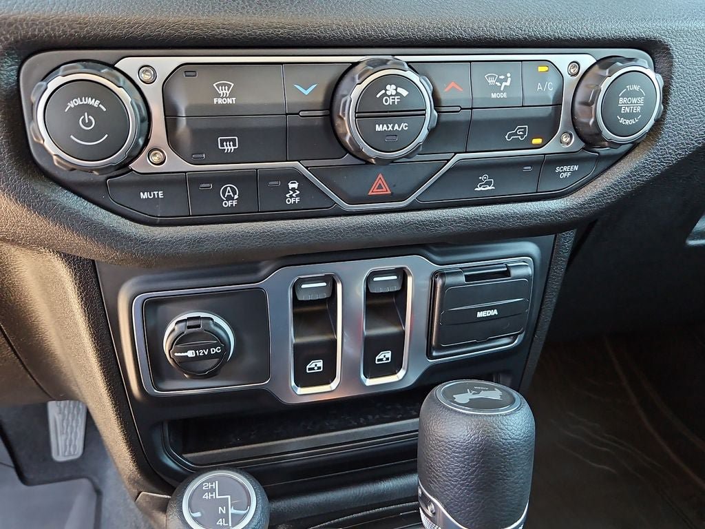 New 2026 Jeep Wrangler Sport AWD/4WD image 23