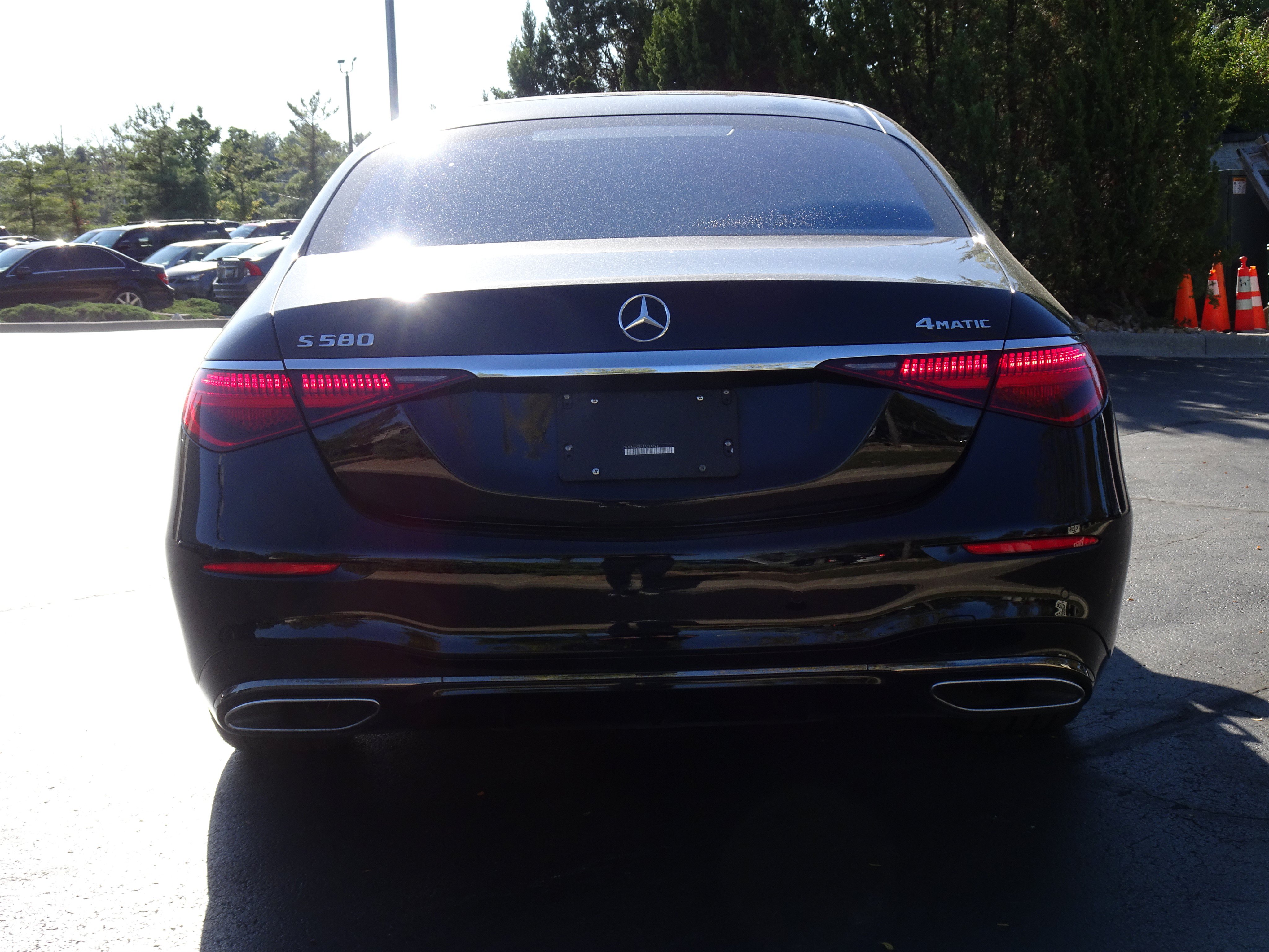 Used 2025 Mercedes-Benz S 580 4MATIC Sedan image 5