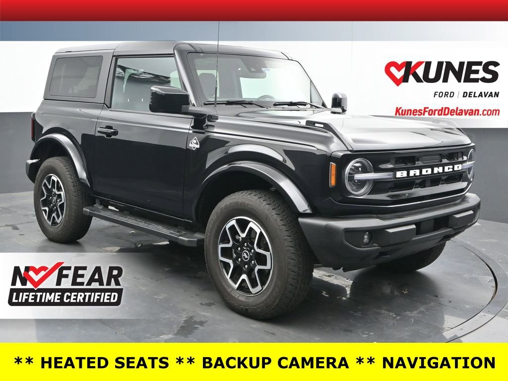 Used 2022 Ford Bronco Outer Banks image 1