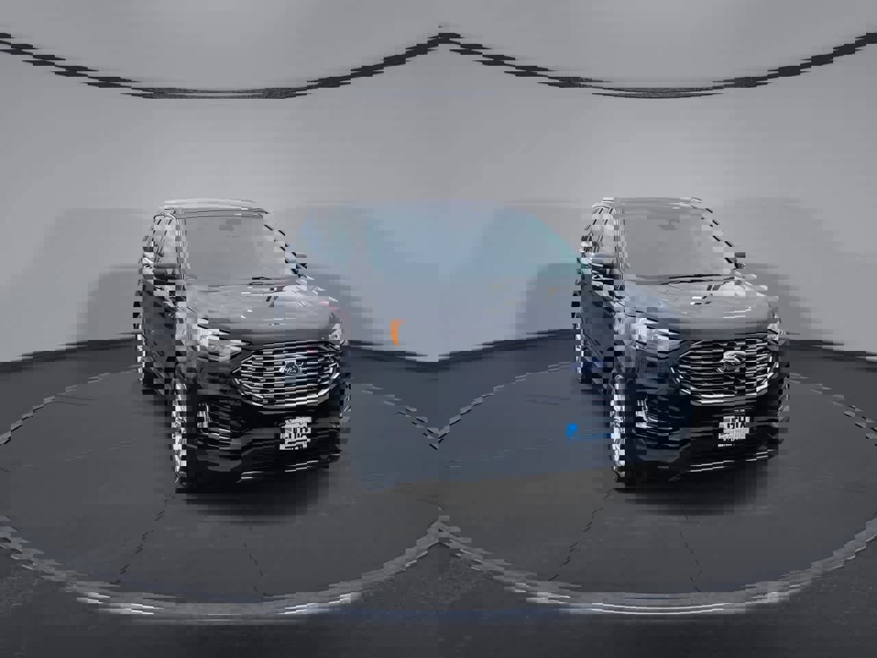 Used 2023 Ford Edge Titanium w/ Cargo Accessory Package image 3