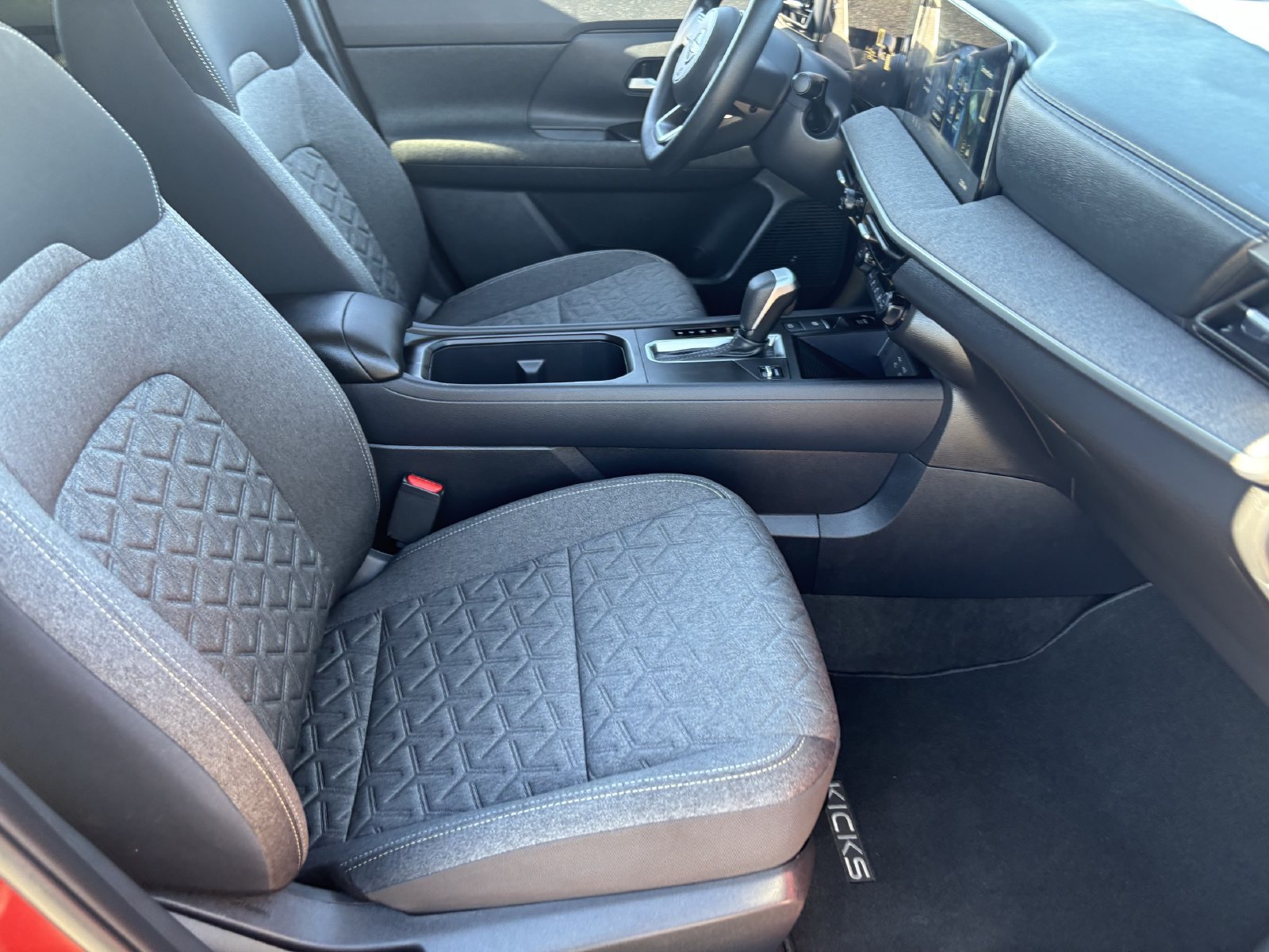 Certified 2026 Nissan Kicks SV FWD image 11