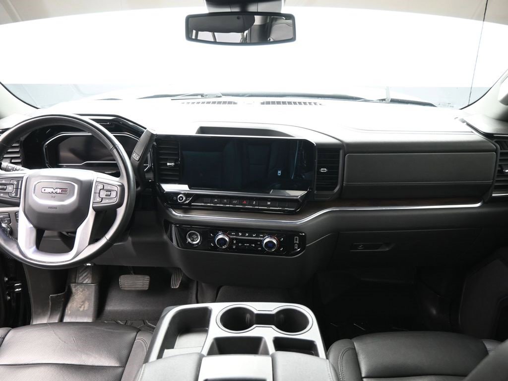 Used 2024 GMC Sierra 1500 SLT image 27