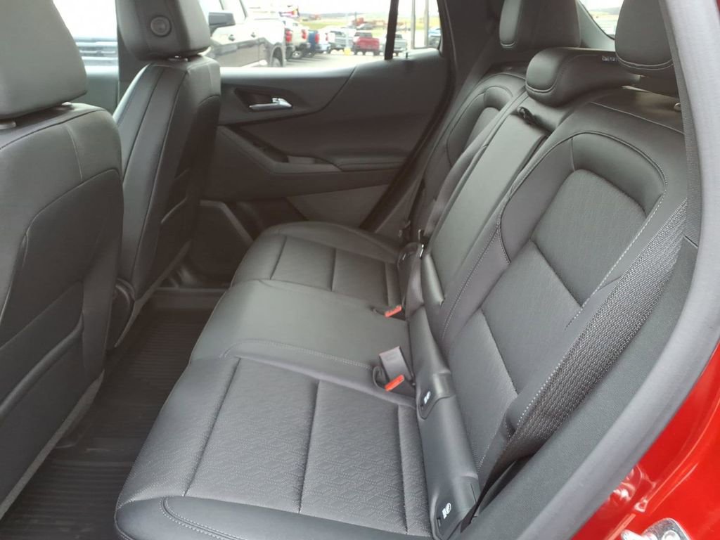 New 2026 Chevrolet Equinox LT w/ Convenience Package II image 6