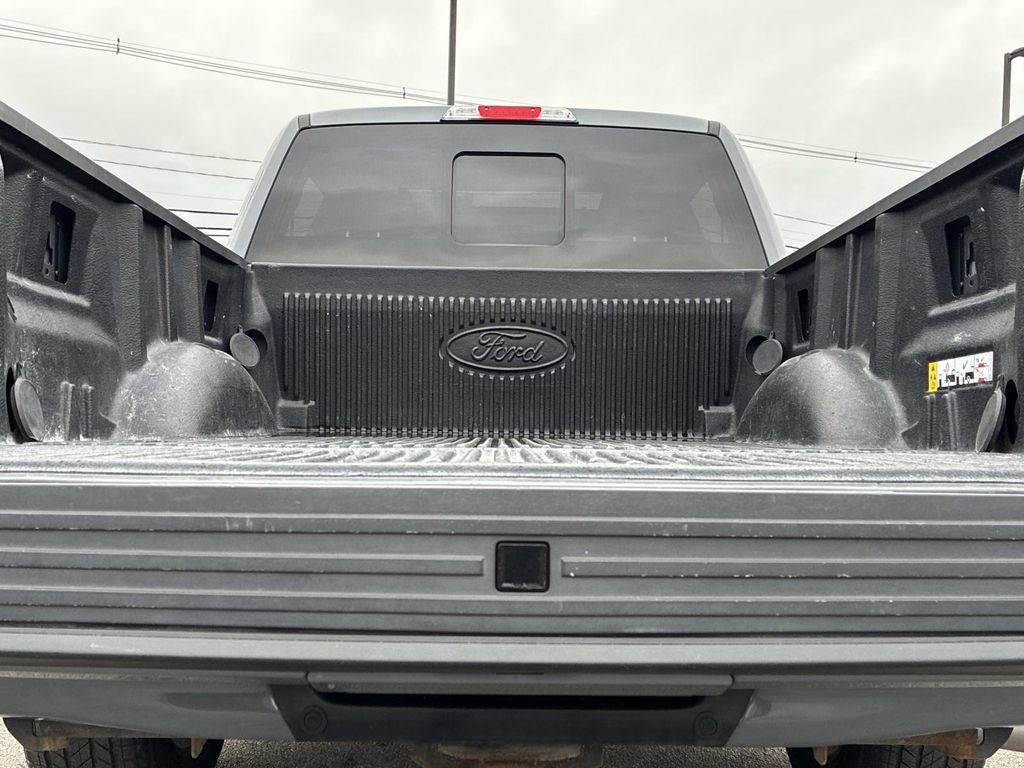 Used 2020 Ford F150 Lariat w/ Equipment Group 502A Luxury AWD/4WD image 11