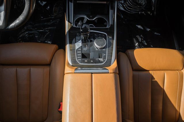 Used 2020 BMW X7 xDrive40i w/ Premium Package image 30