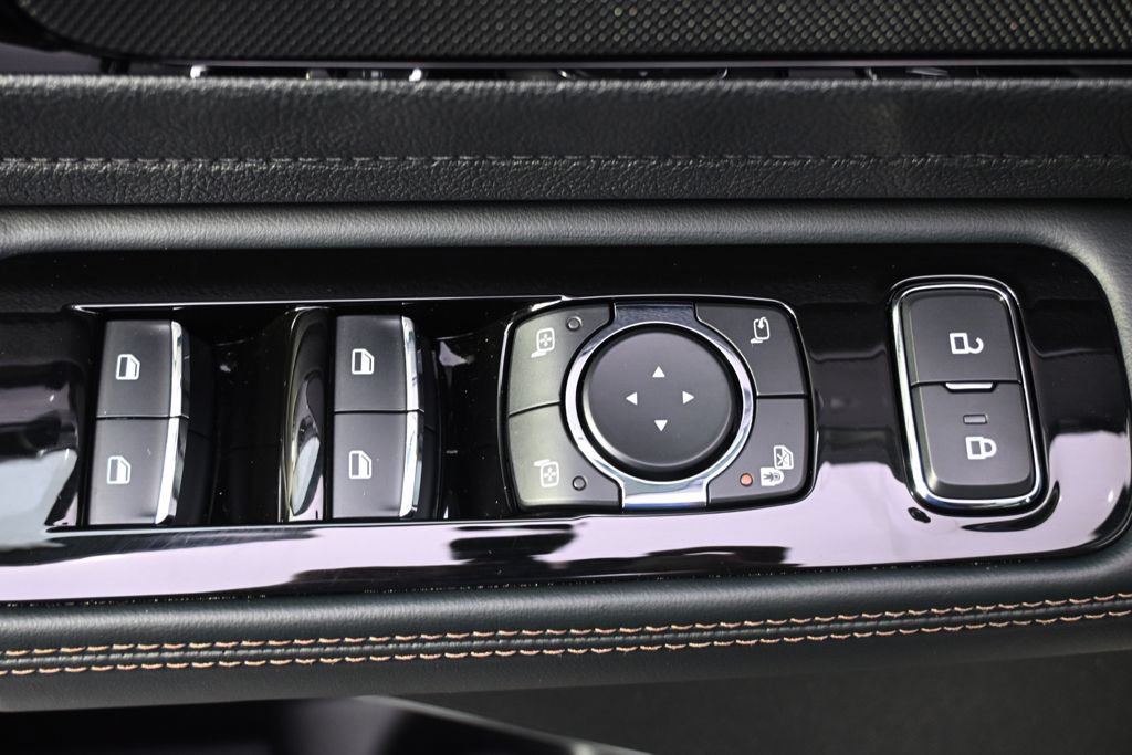 New 2026 Lincoln Aviator Reserve w/ Jet Appearance Package AWD/4WD image 24