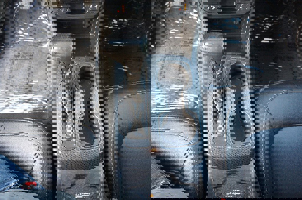 Used 2020 Chevrolet Colorado Z71 image 16