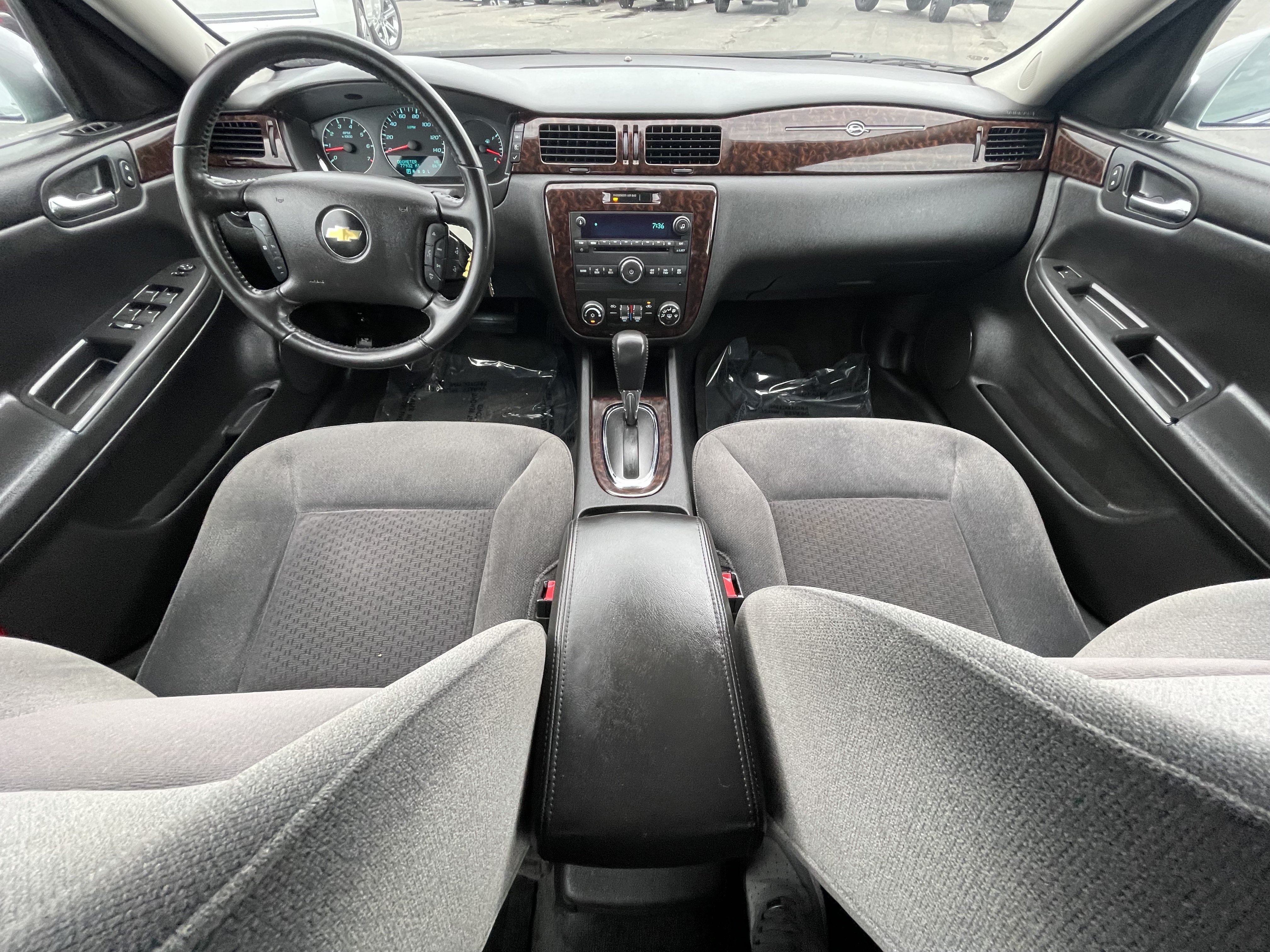 Used 2013 Chevrolet Impala LT FWD image 16