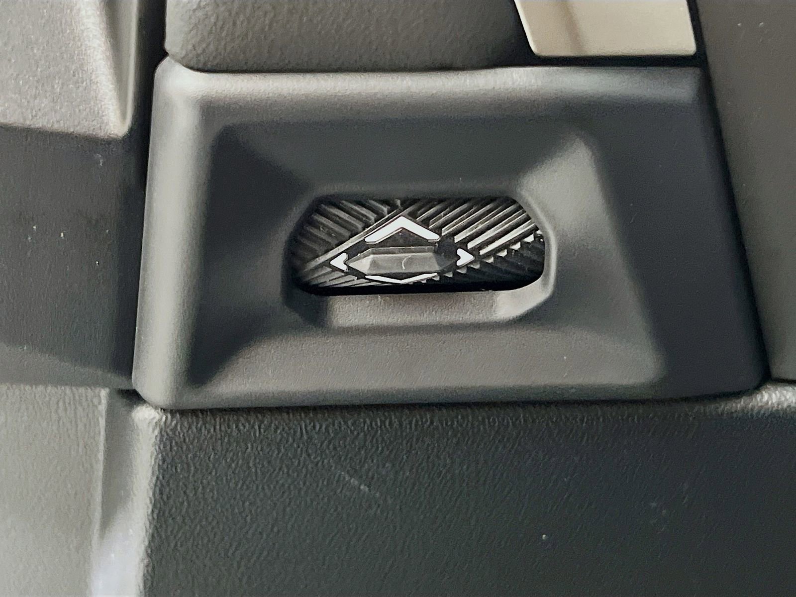 New 2025 BMW X3 xDrive30i w/ Premium Package image 10