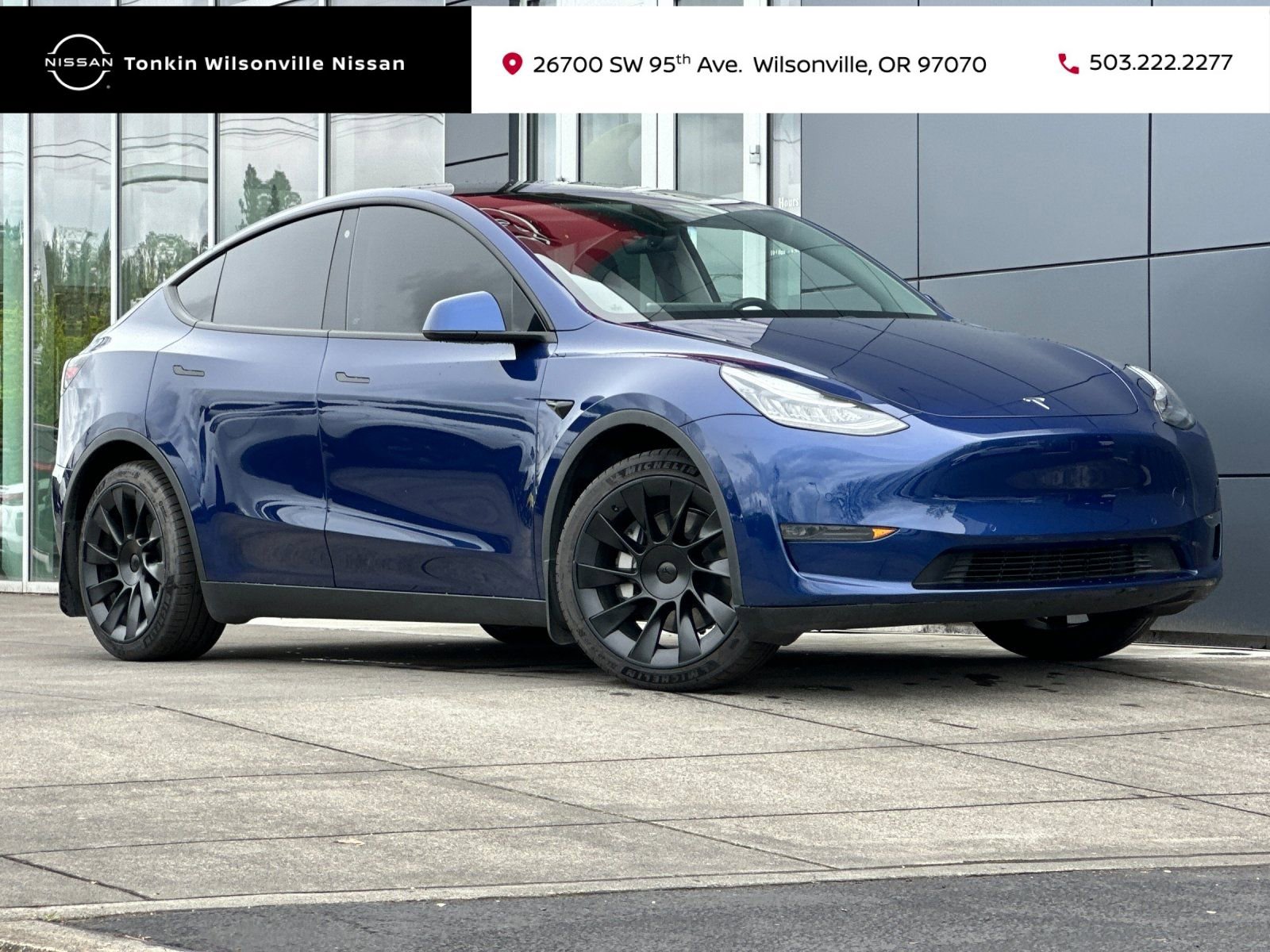 Used 2021 Tesla Model Y Long Range AWD/4WD image 1