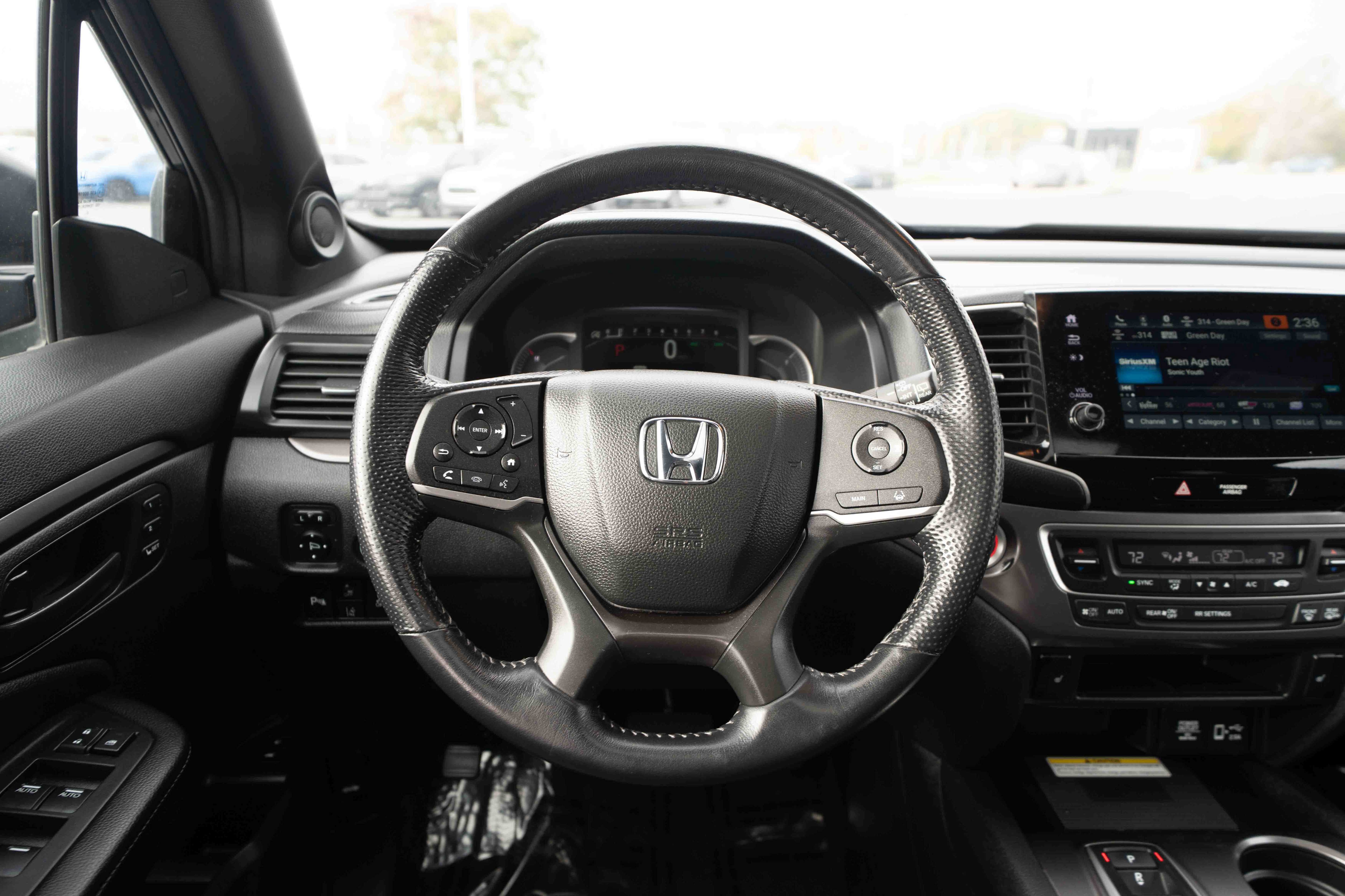 Used 2023 Honda Passport EX-L image 21