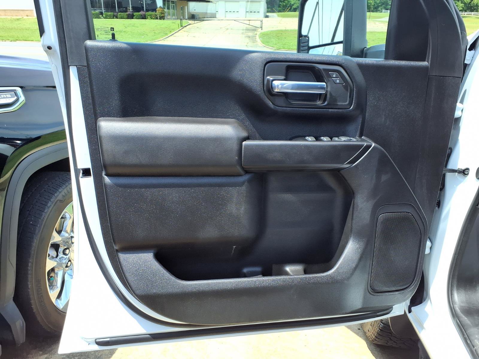 Used 2024 Chevrolet Silverado 2500 Custom w/ Custom Convenience Package AWD/4WD image 15
