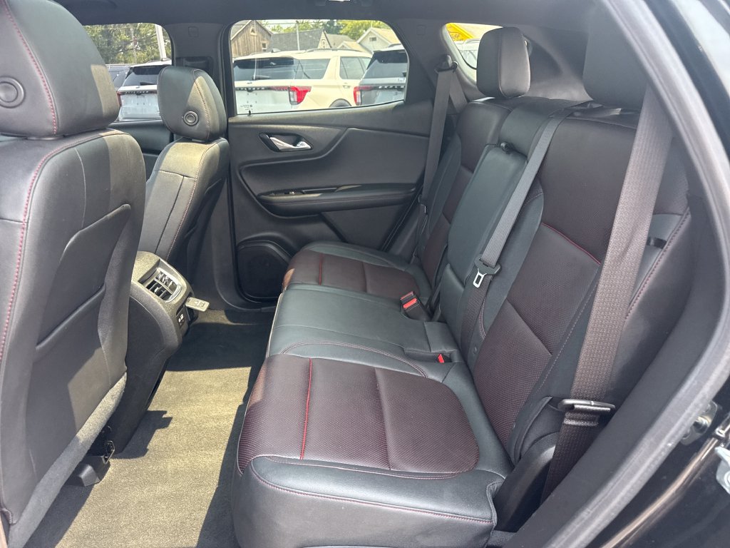 Used 2023 Chevrolet Blazer RS w/ Driver Confidence II Package FWD image 19