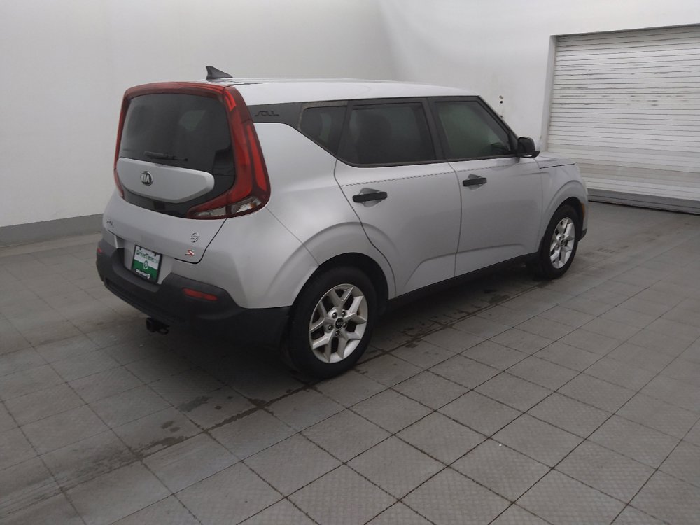 Used 2020 Kia Soul S FWD image 10