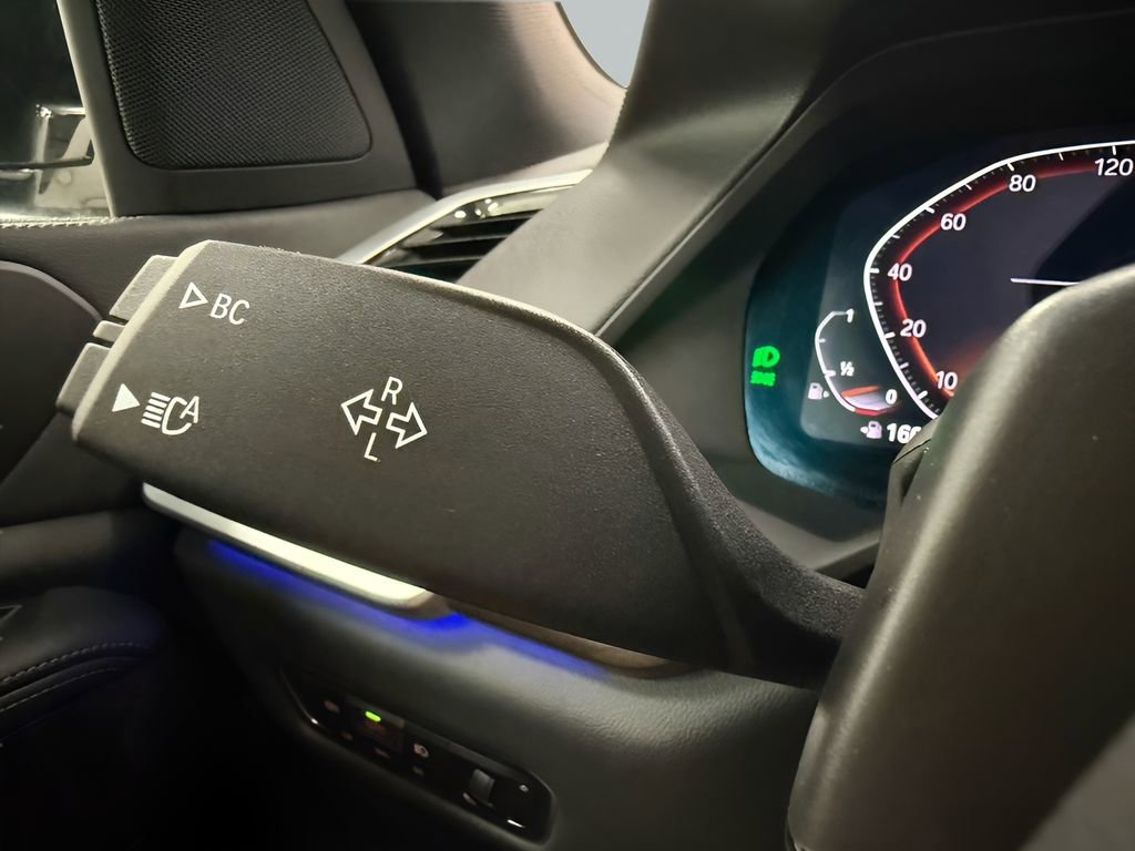 Used 2023 BMW X5 sDrive40i w/ Climate Comfort Package image 20