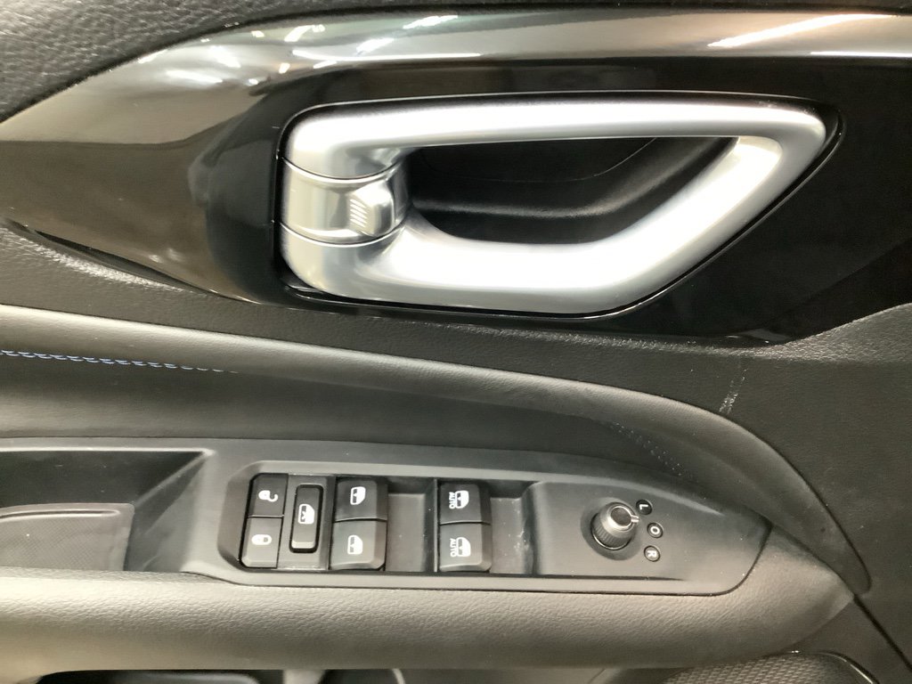 New 2026 Jeep Compass Latitude image 13