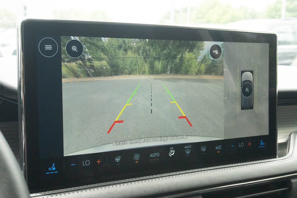 Used 2023 Lincoln Corsair FWD w/ Equipment Group 101A image 31