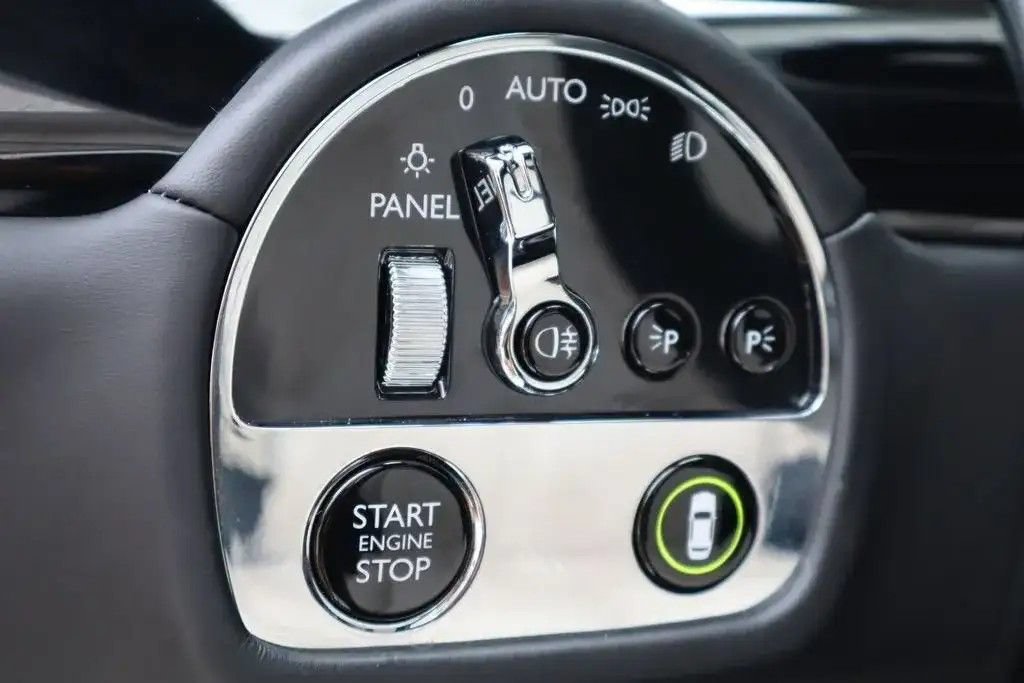 Certified 2022 Rolls-Royce Ghost AWD/4WD image 19