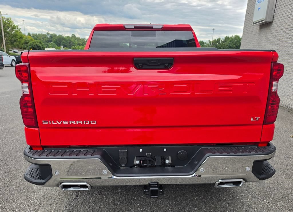 New 2026 Chevrolet Silverado 1500 LT w/ Z71 Off-Road Package AWD/4WD image 24