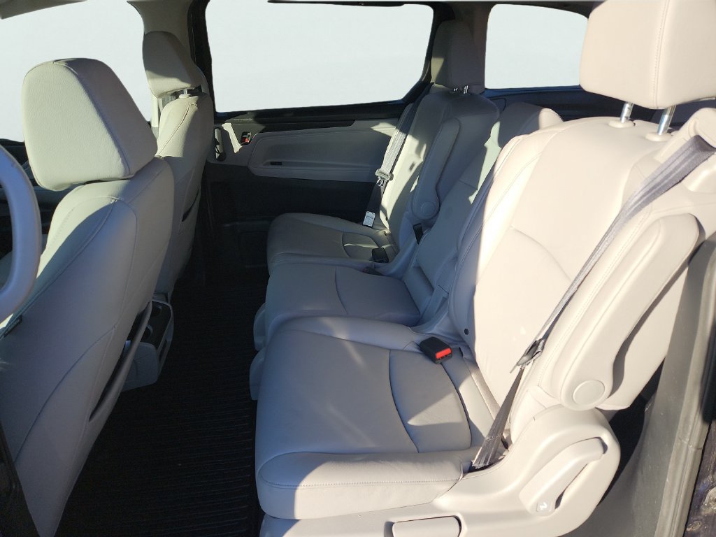 Used 2018 Honda Odyssey EX-L image 35
