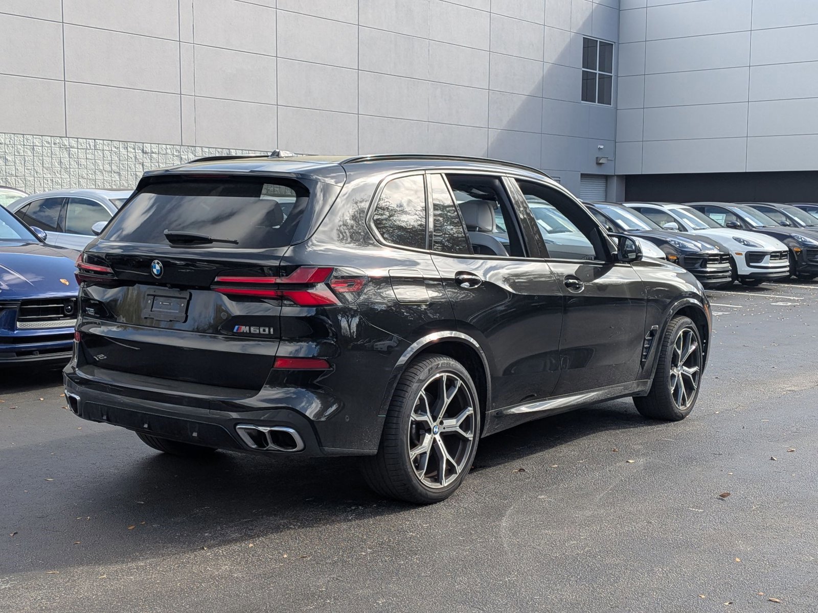 Used 2026 BMW X5 M60i image 7