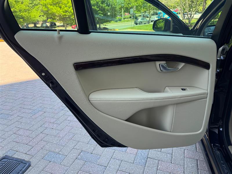 Used 2015 Volvo S80 T5 Platinum FWD image 17