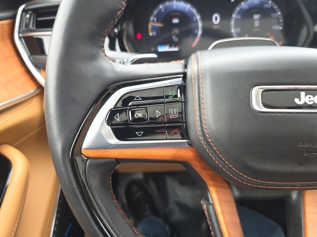 Used 2024 Jeep Grand Cherokee L Summit image 23