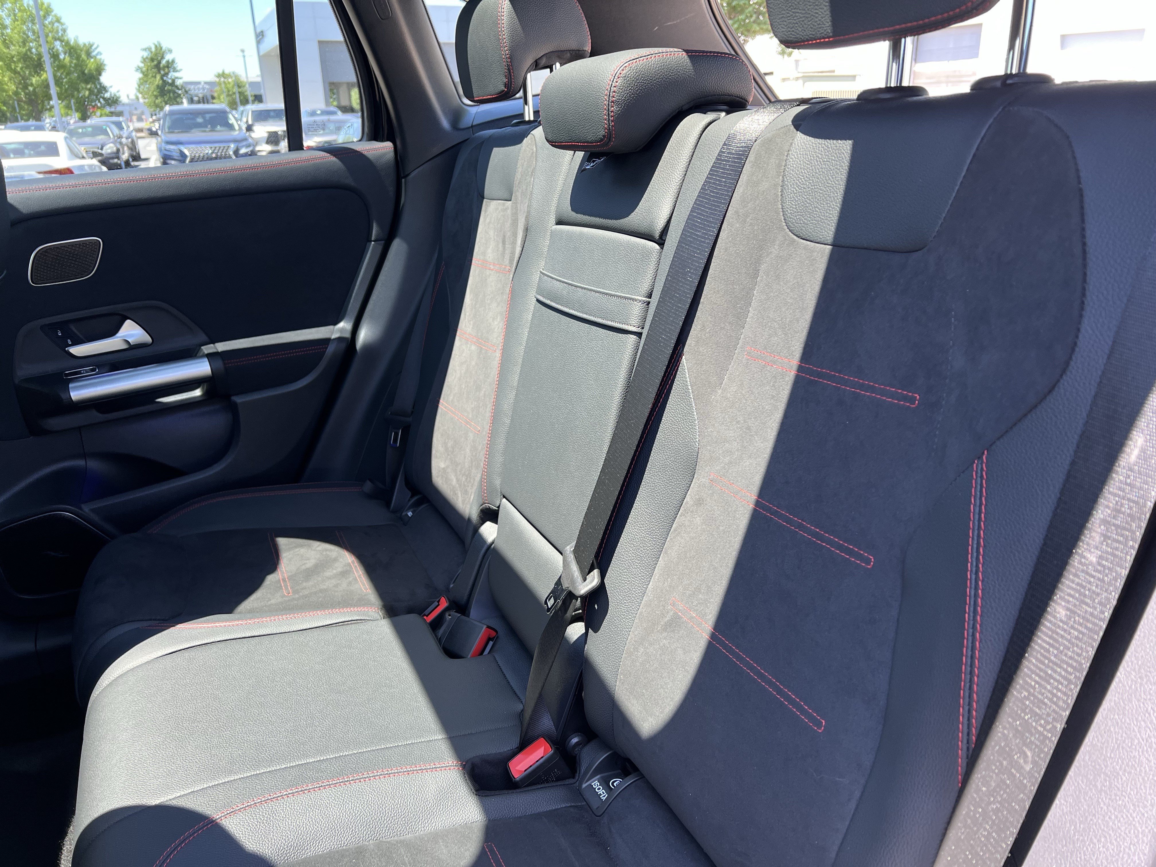 Certified 2025 Mercedes-Benz GLA 250 image 32